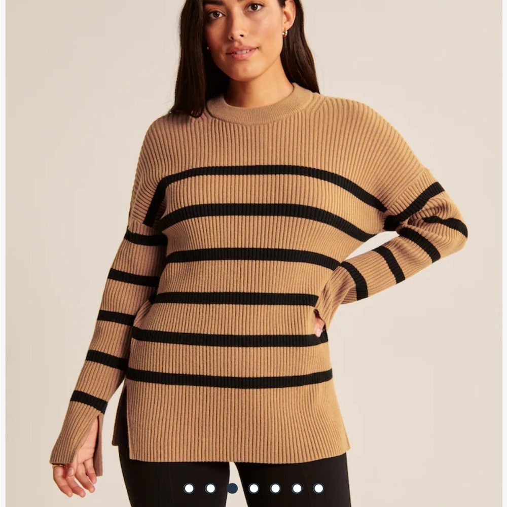 Abercrombie & Fitch Tan and Black Striped Sweater